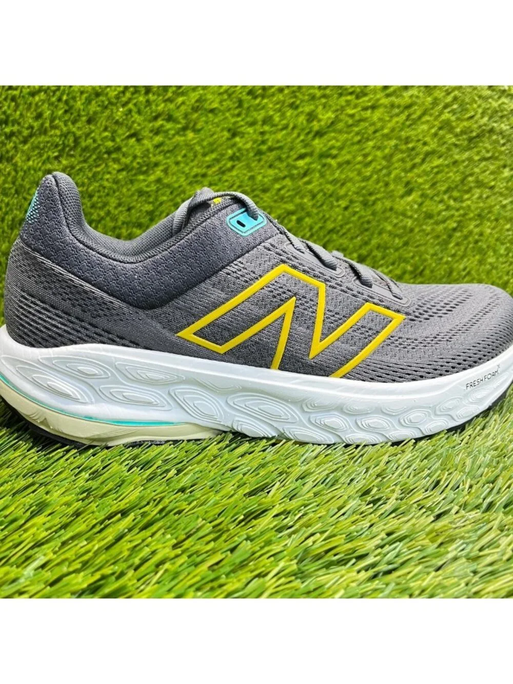 New Balance Fresh Foam X 860 v14 Mens Size 8 Gray Yellow Running Shoes Sneakers